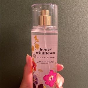 Honey Wildflower Bath & Body Works Fine Fragrance Mist